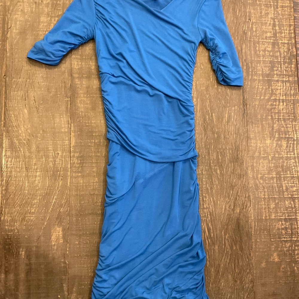 Isabella Oliver Ruched Maternity Dress – Bright Blue, Size US 4